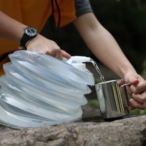 Read more about the article AceCamp Accordion Jerrycans: The Ultimate Collapsible Water Container for Outdoor Adventures